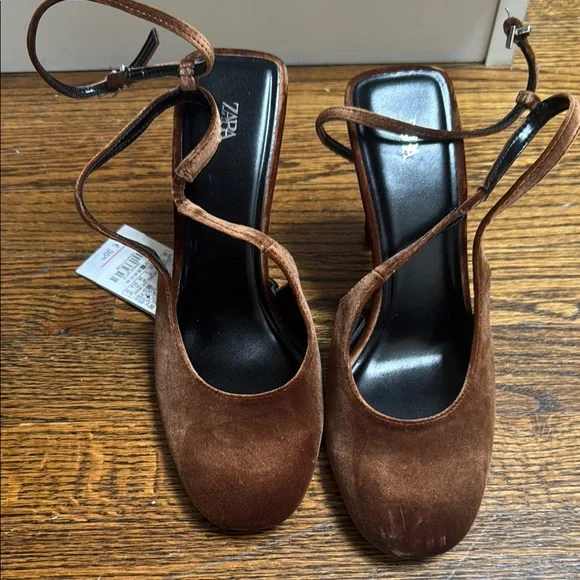 Elegant Brown Women's Heels - Picture 2 of 6